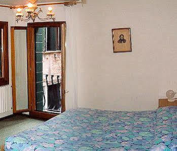 Hotel Astoria Velence Kültér fotó